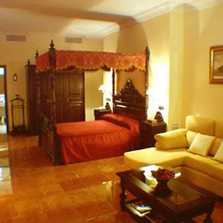 Casa Del Conde De Pinofiel 4* Antequera